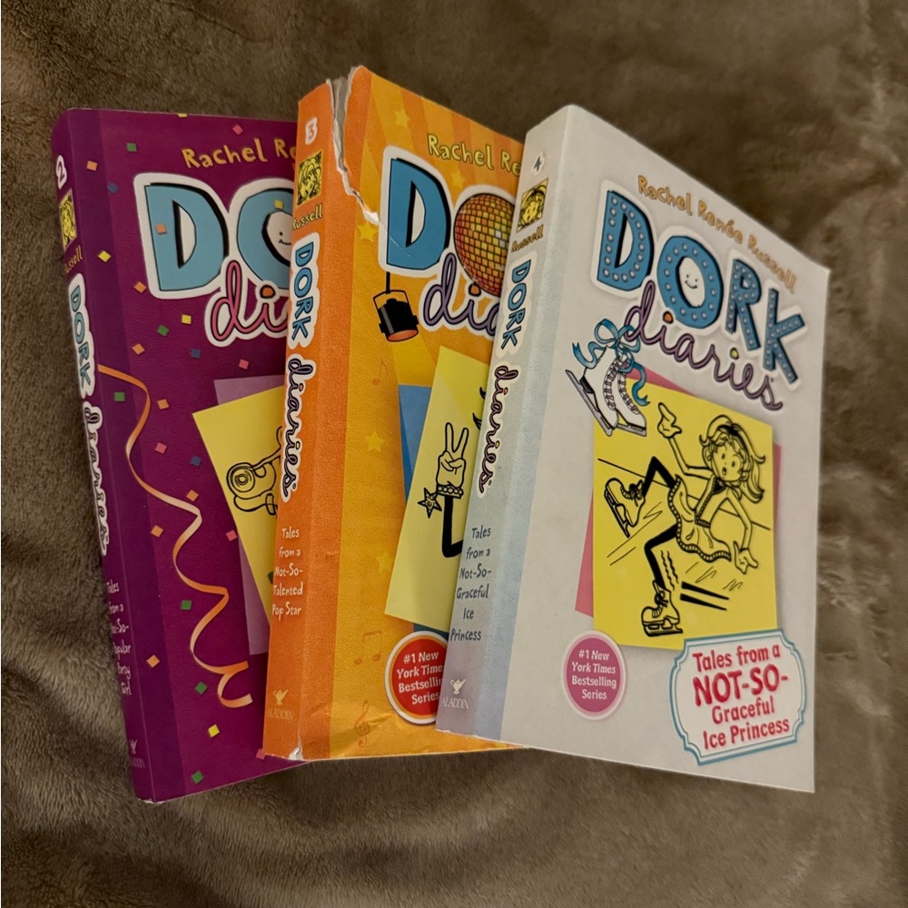 Dork Diaries Book Set - Purple, Orange, White